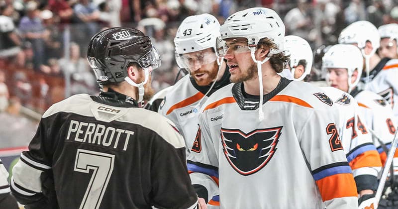 Bears Take Series Clinching Game 5 Over Phantoms, 4 2
