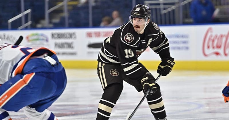 Bears Sweep Week with 4 0 Win Over Islanders