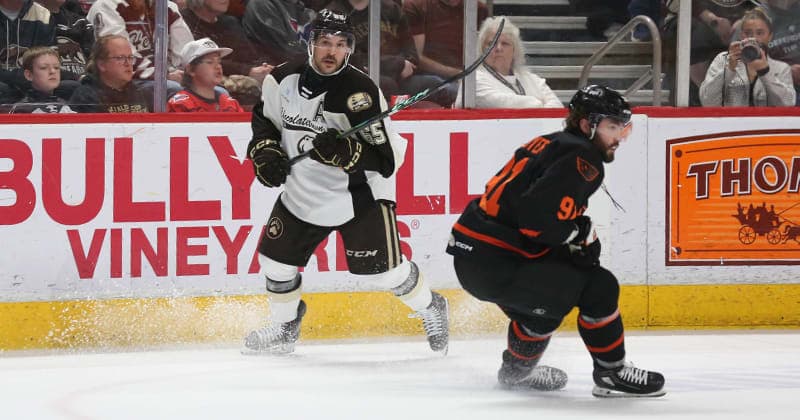 Bears Close Regular Season with 4 3 Loss to Phantoms
