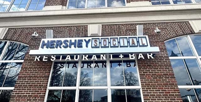 Exterior of Hershey Social Restuarant and Bar.