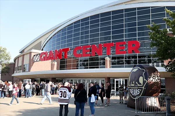 hershey bears fans outside giant center