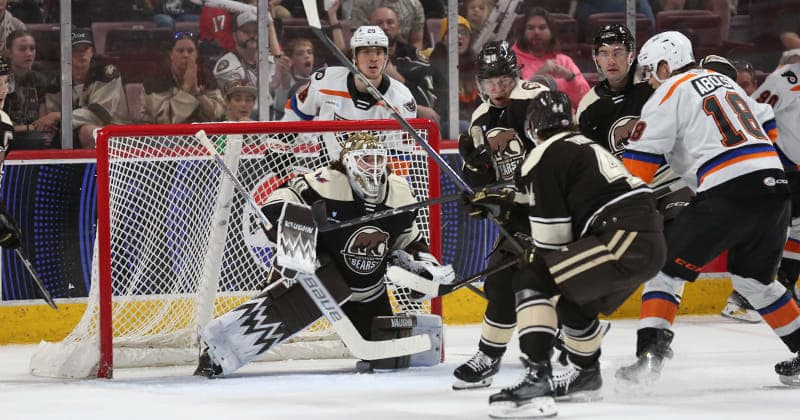 Shepard, Bears Blank Phantoms 3 0 in Game 1