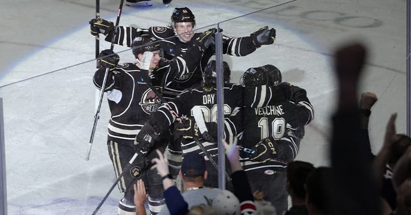 4 1 Victory Over Pens Gives Bears Record Breaking Win