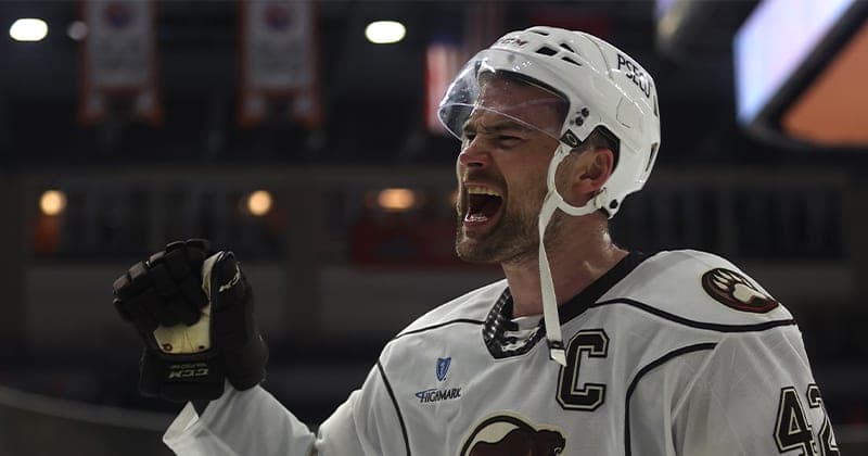 Bears Best Phantoms 5 3 in Game 4, Advance to Division Finals