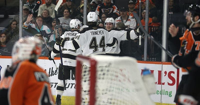 Bears Top Phantoms 6 4 to Force Game 5
